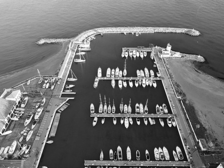 Marina De La Duquesa